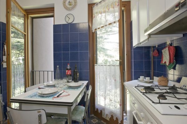 appartamento-con-terrazza-in-vista-lago-06