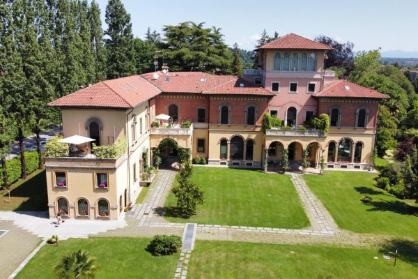 appartamento-in-lussuosa-villa-a-gallarate-03
