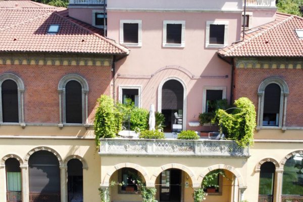 appartamento-in-lussuosa-villa-a-gallarate-05