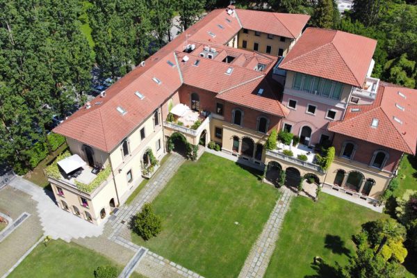 appartamento-in-lussuosa-villa-a-gallarate-07