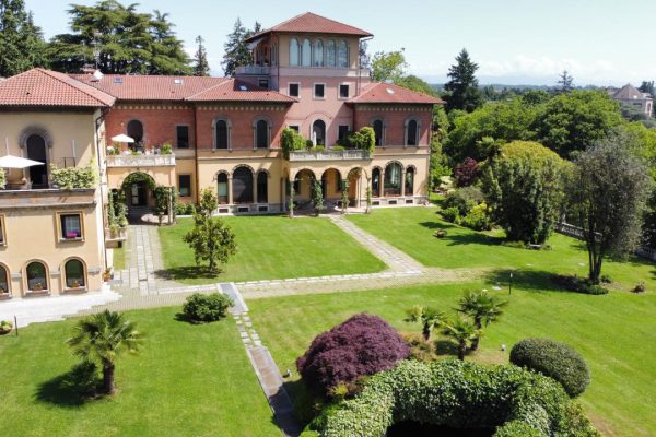 appartamento-in-lussuosa-villa-a-gallarate-09