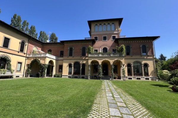 appartamento-in-lussuosa-villa-a-gallarate-12