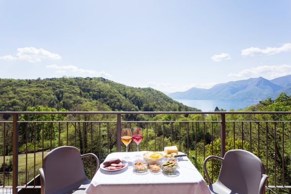 villetta-bifamiliare-vista-lago-a-dumenza--15